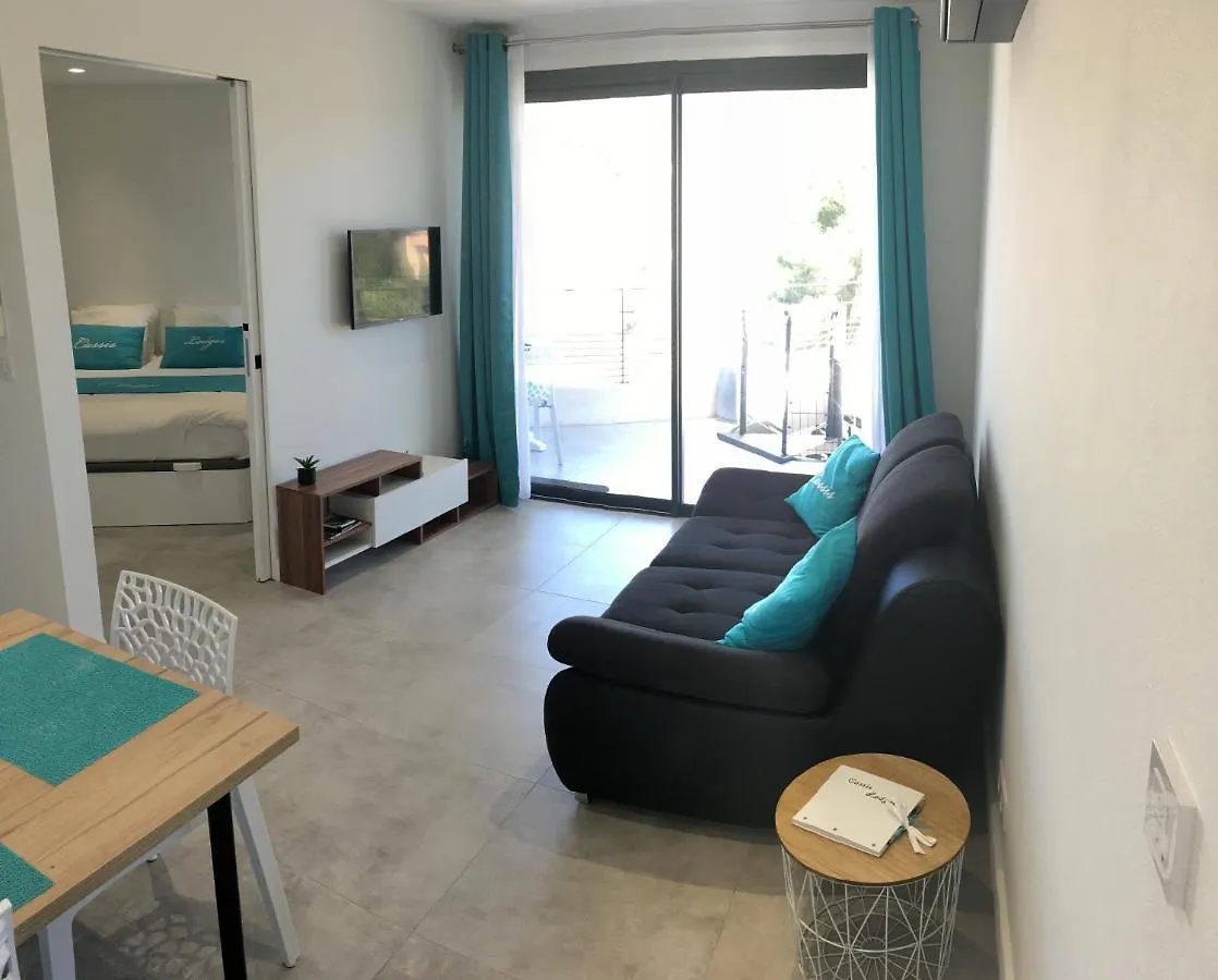 Cassis Lodges 0*,